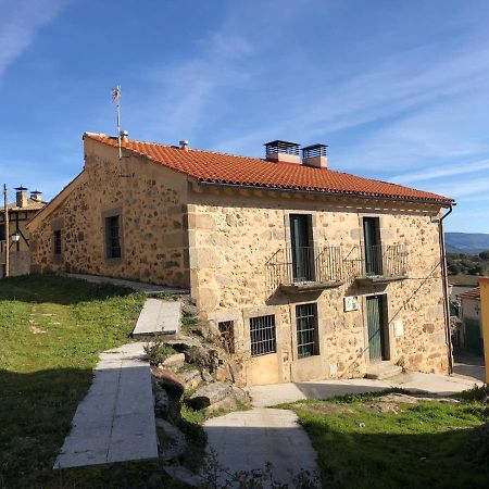 Casa Rural Fuente La Bolera Gilbuena Ngoại thất bức ảnh